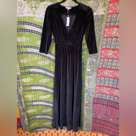 NWT Baltic Born Black Sofia Velvet Maxi Dress Size Extra Small - Picture 2 of 16